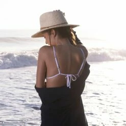 Ron Jon Juniors Blanco Westwood Tri Bikini Top -OOfos Sale d800x800 13210295001 white ron jon juniors blanco westwood tri bikini top lifestyle 1