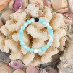 Lokai Ocean Tide Bracelet -OOfos Sale d800x800 51640905000 lokai ocean tide bracelet life style2